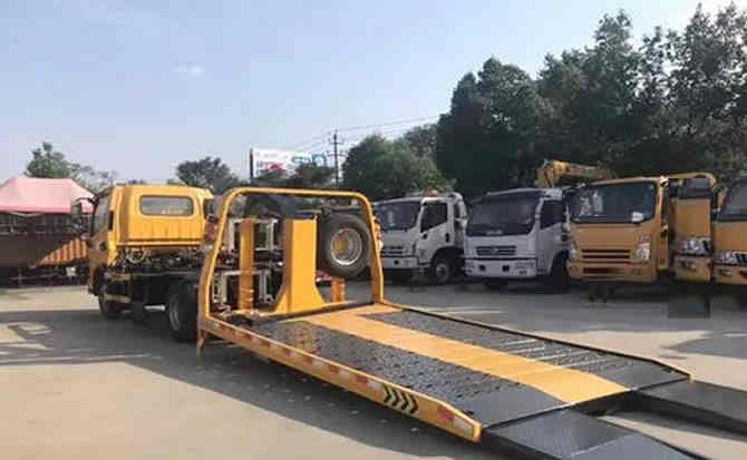 武义汽车中途维修案例